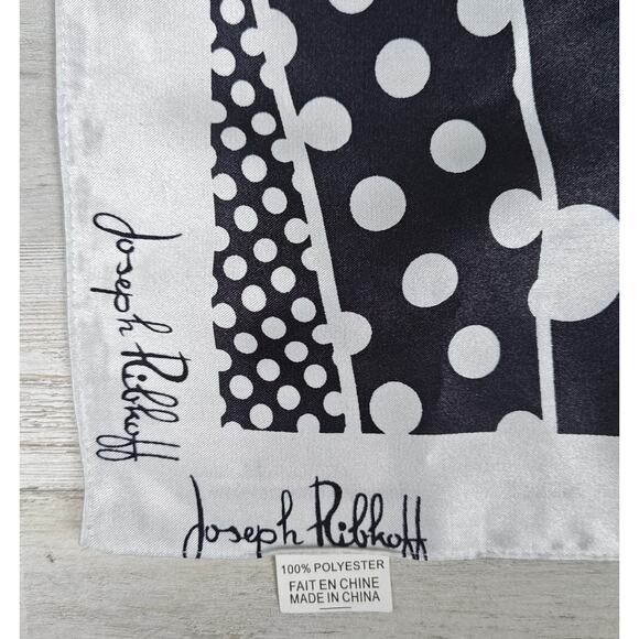 JOSEPH RIBKOFF Women's Square 20"x20" Silk Like Scarf Black and White - Picture 3 of 4
